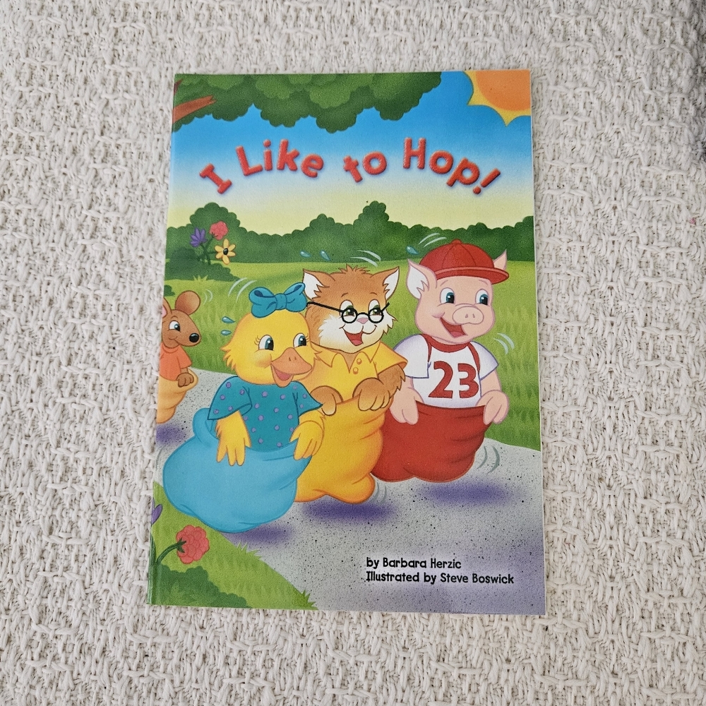 1st Grade 1.1 Reading Set ( 6 books) - Picture 2 of 13